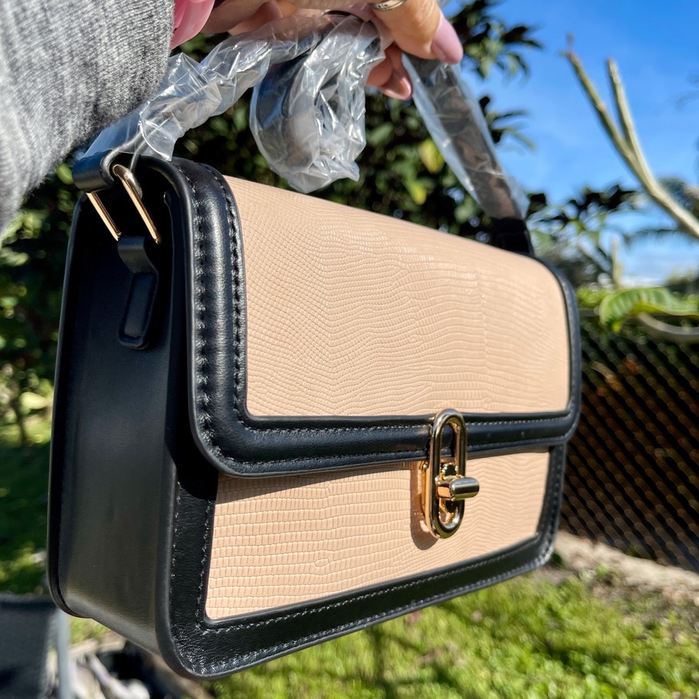 JULES KAE Anthropologie Crossbody Black and Tan Bag (MIA) - Picture 6 of 16